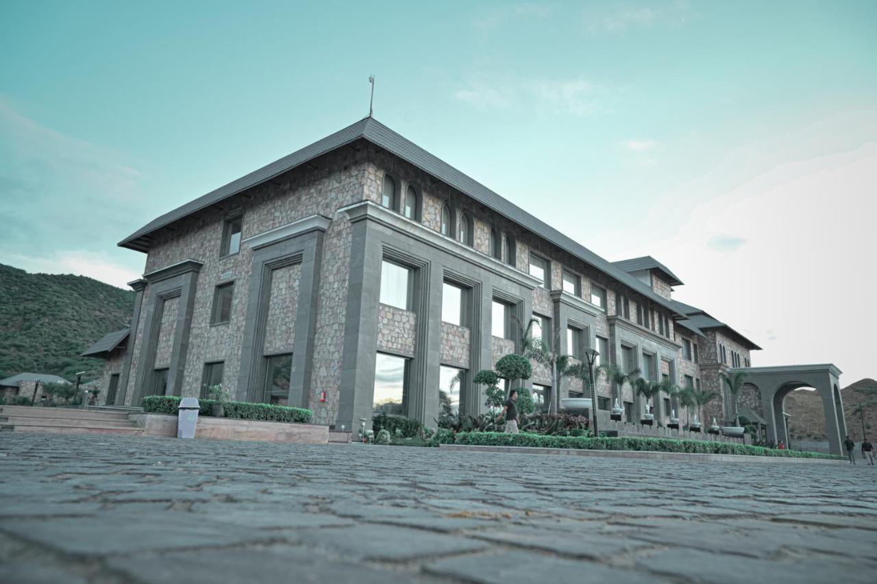 Pushkara Resort And Spa Exterior foto
